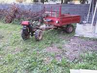 Tractor motocultivador com atrelado