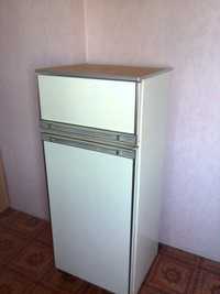 Продам холодильник (робочий, б/в)