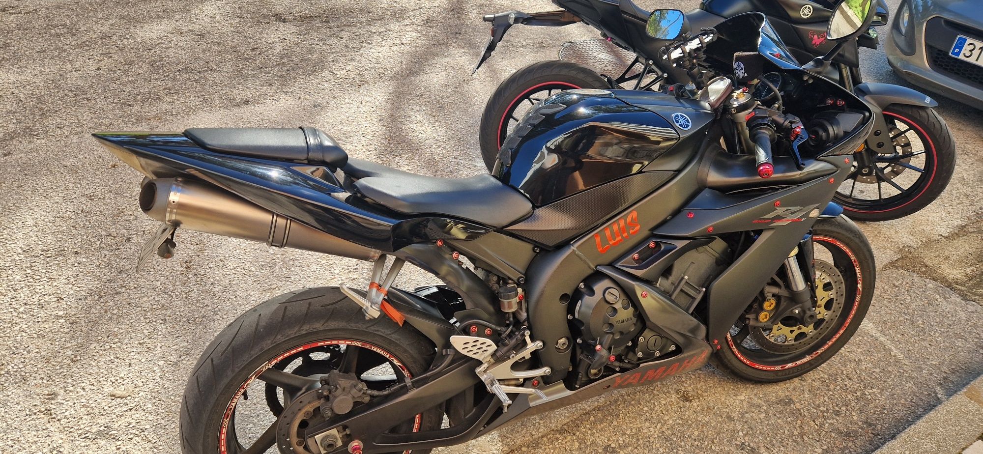 r1  yamaha  de 2005