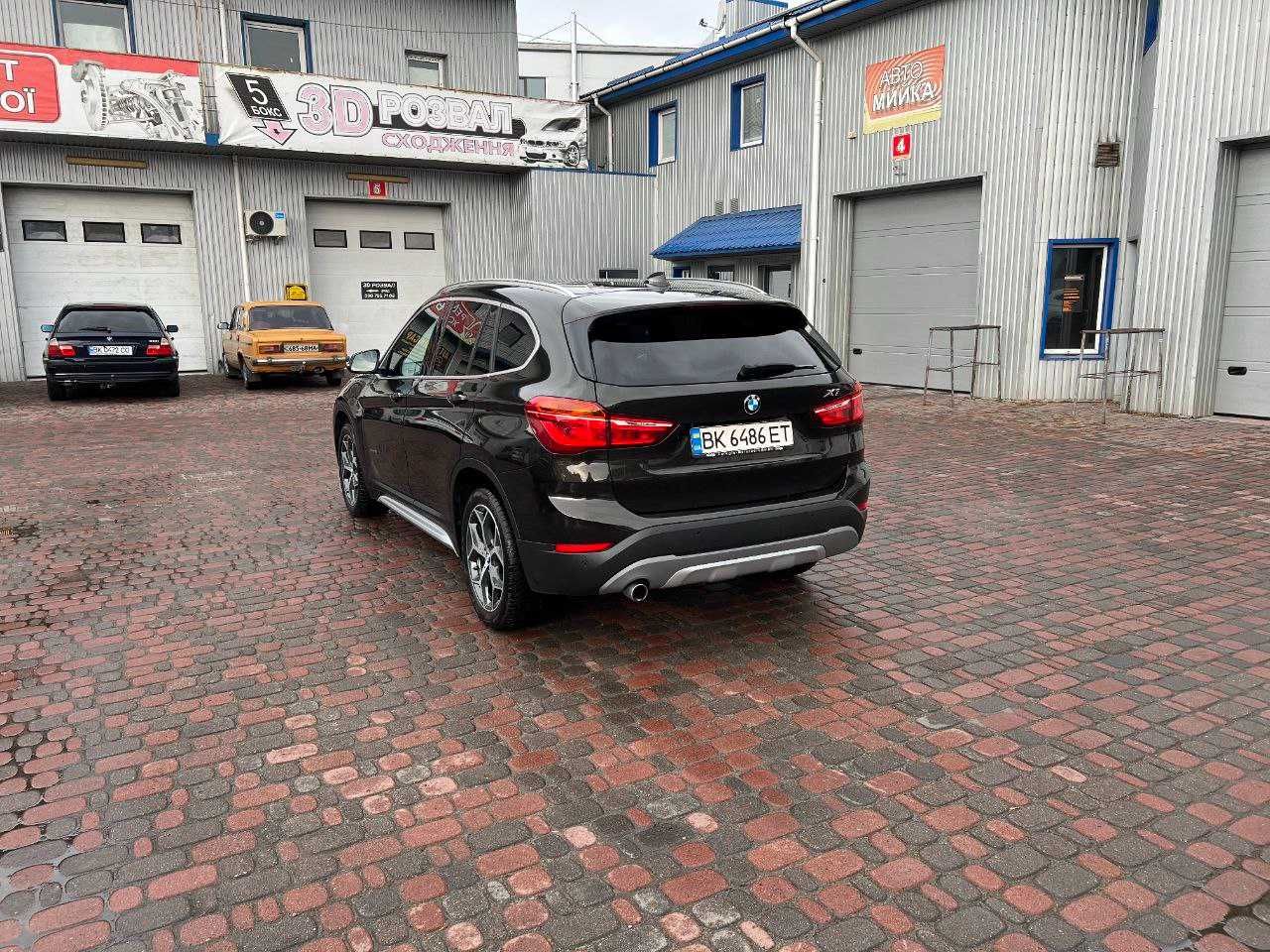 Продам автомобіль BMW X1