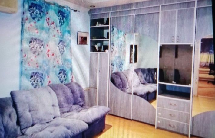 Сдаю гостиничного типа дом Центр -городской