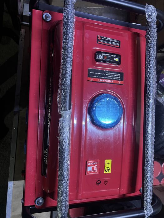 Генератор бензин 3кв