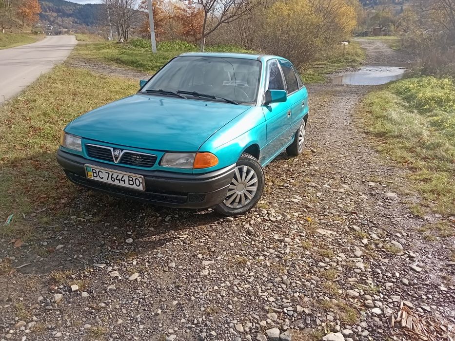 Опель встра ф 1,6 бензин