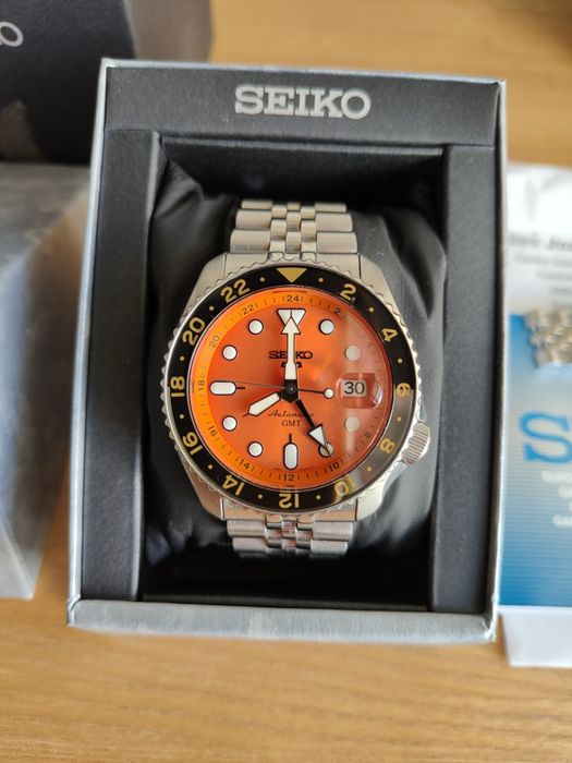 Relógio Seiko 5 GMT