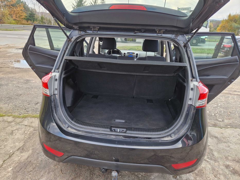 Hyundai IX 20 Sprowadzony ! Zarejestrowany ! 1.4 Benzyna ! Klima ! Hak