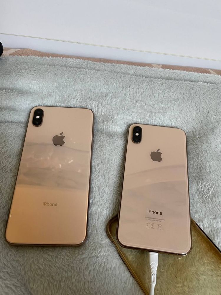 iPhone XS 64 + iPhone XS MAX 256