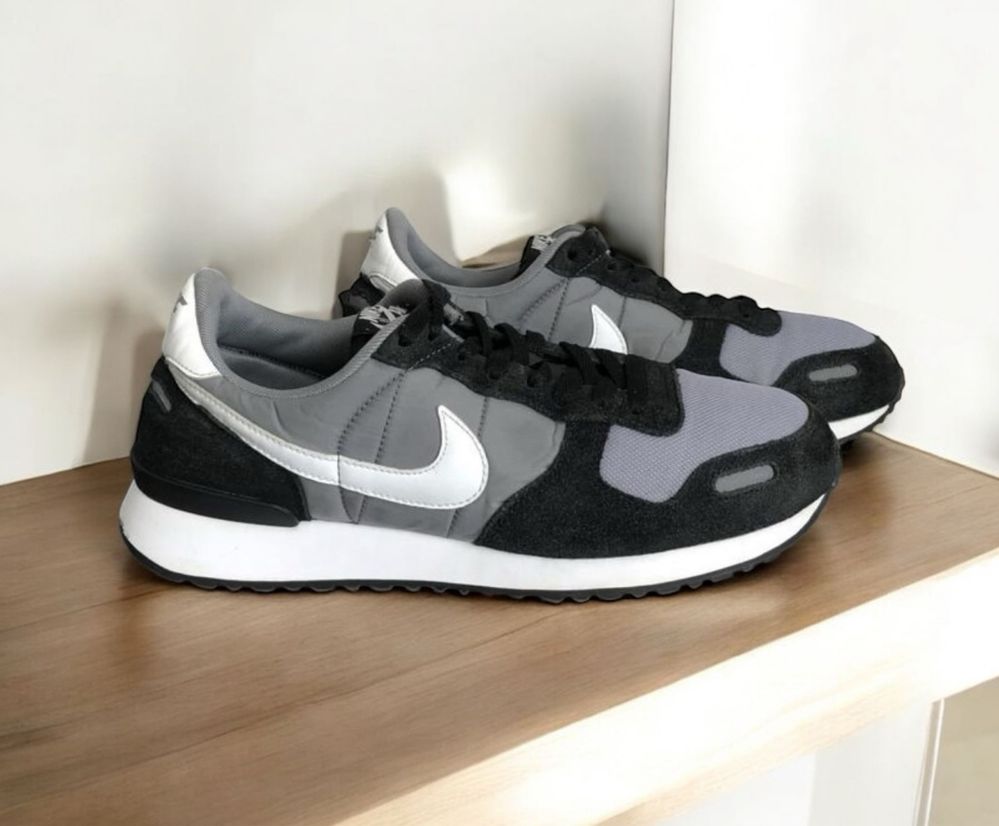 Чоловічі кросівки Nike устілка 26,5 см мужские кроссовки