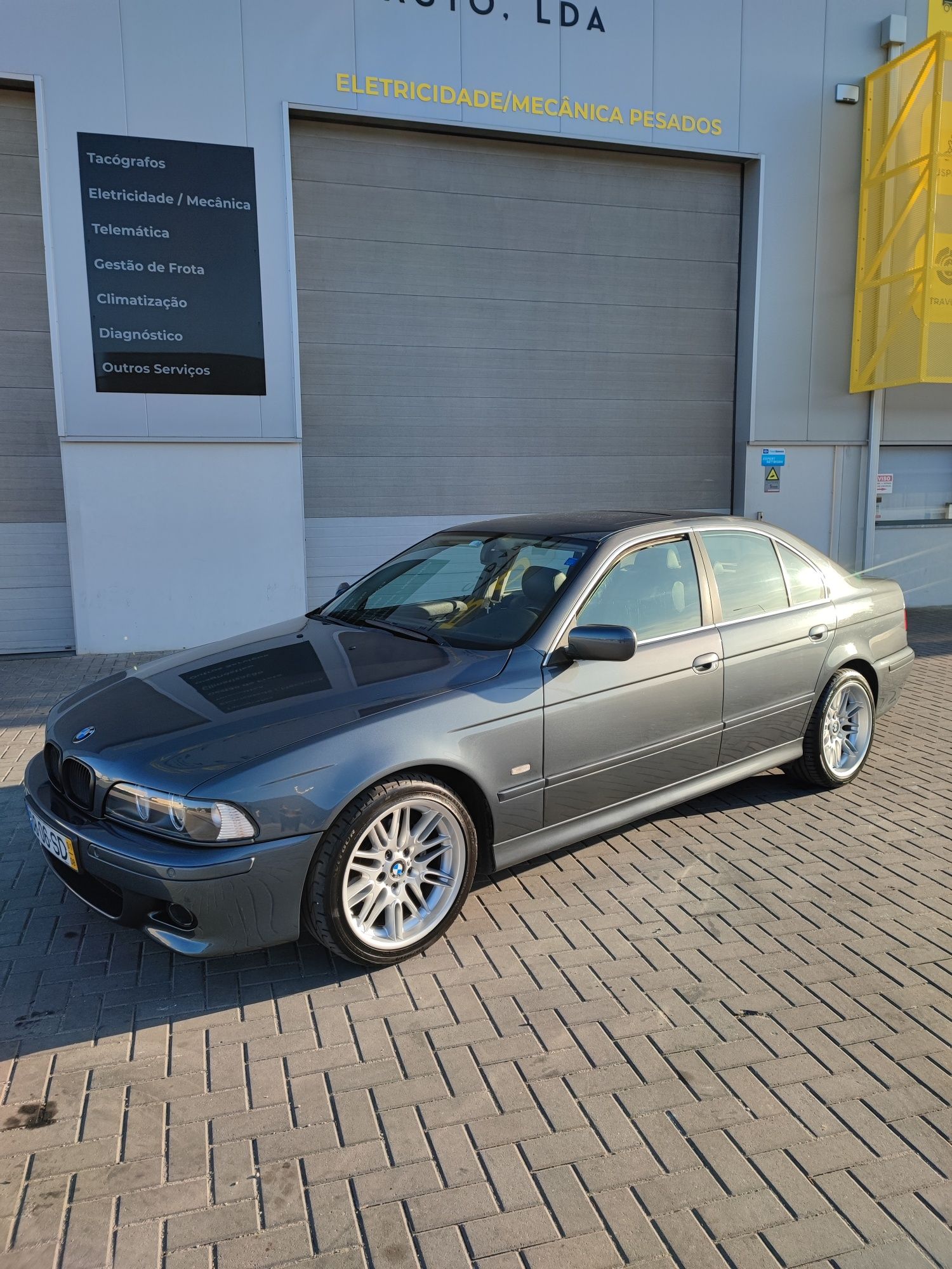 BMW 525d e39 2001