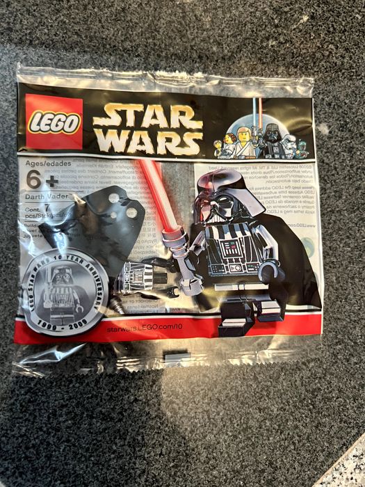 Minifigurka LEGO Star Wars Darth Vader Chrome  sw0218