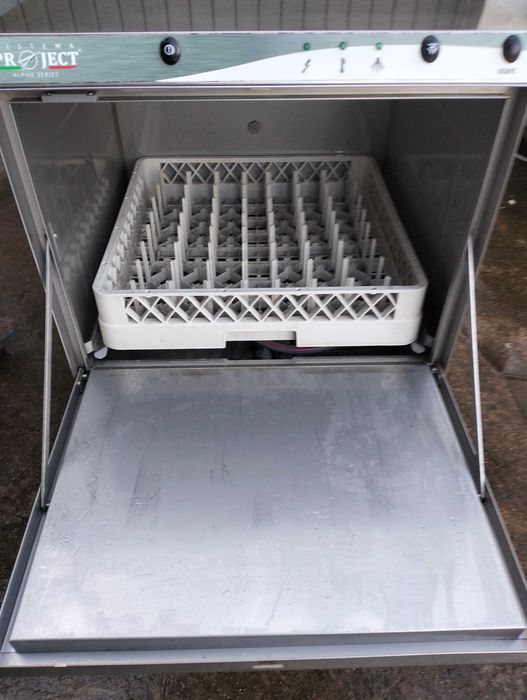 Zmywarka gastronomiczna do szkła i talerzy PROJECT
