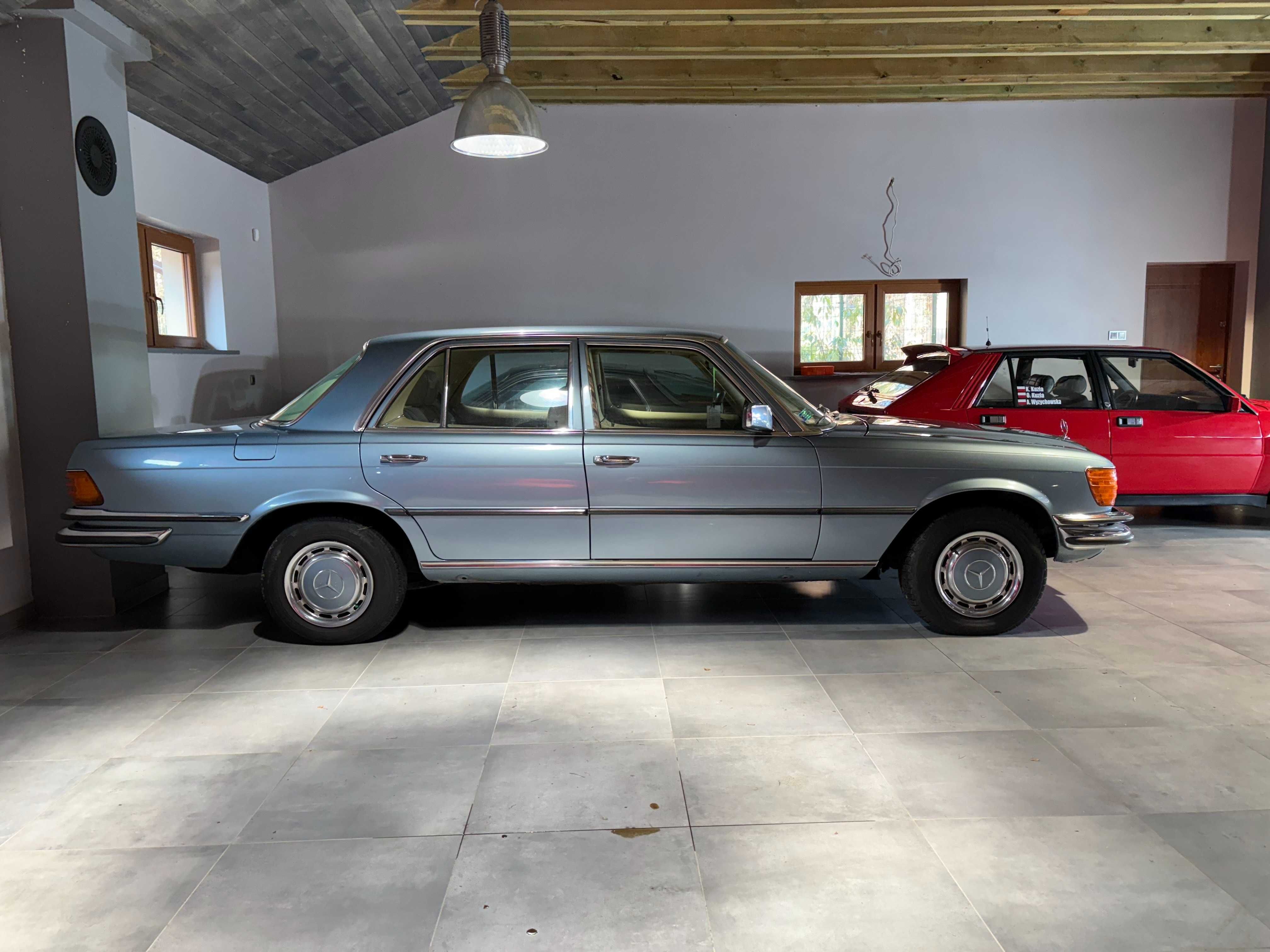 Mercedes-Benz 280SE