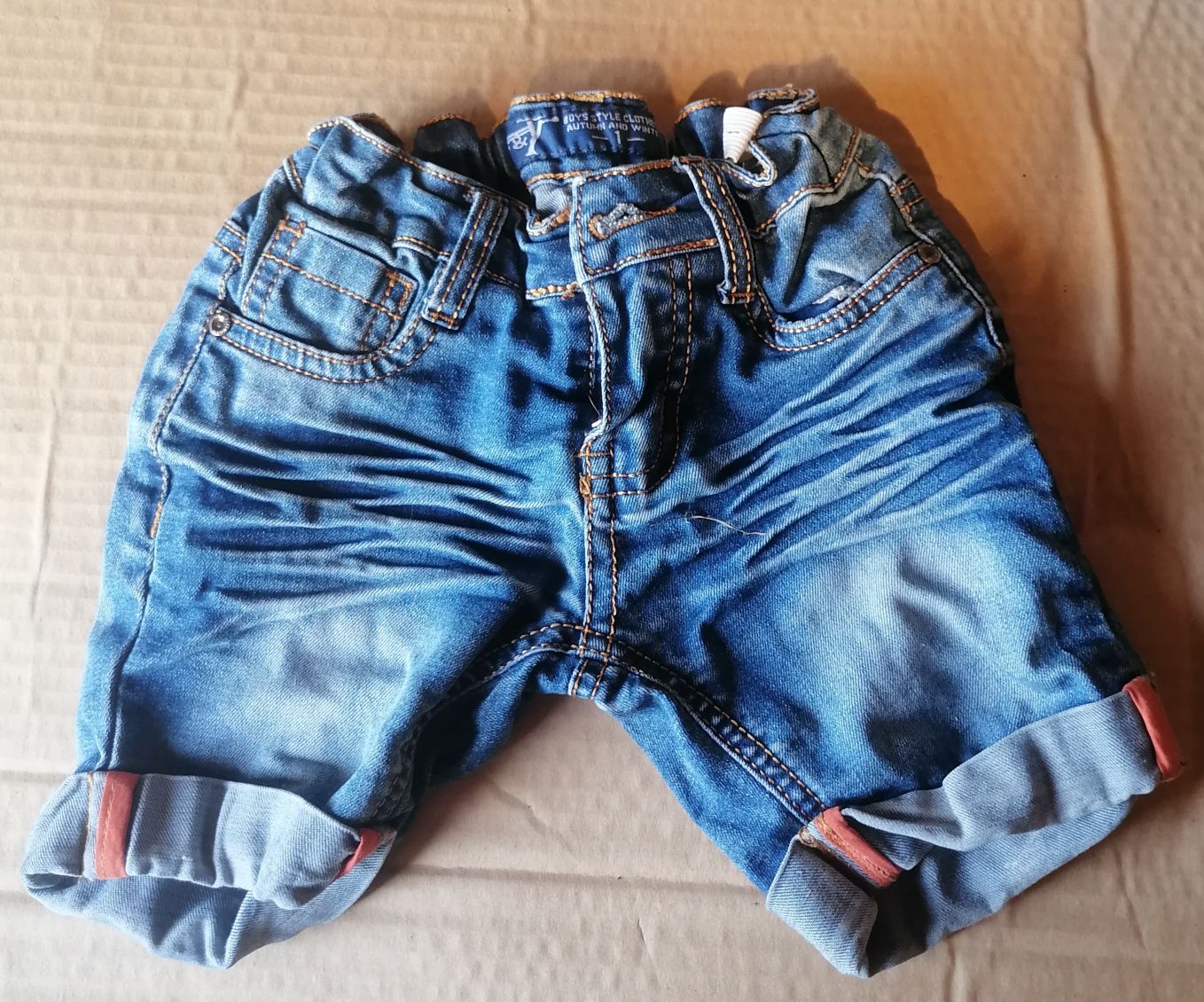 Calções menino com pouco uso