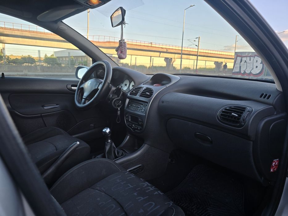 Peugeot 206 1.4hdi Black & Silver Edition