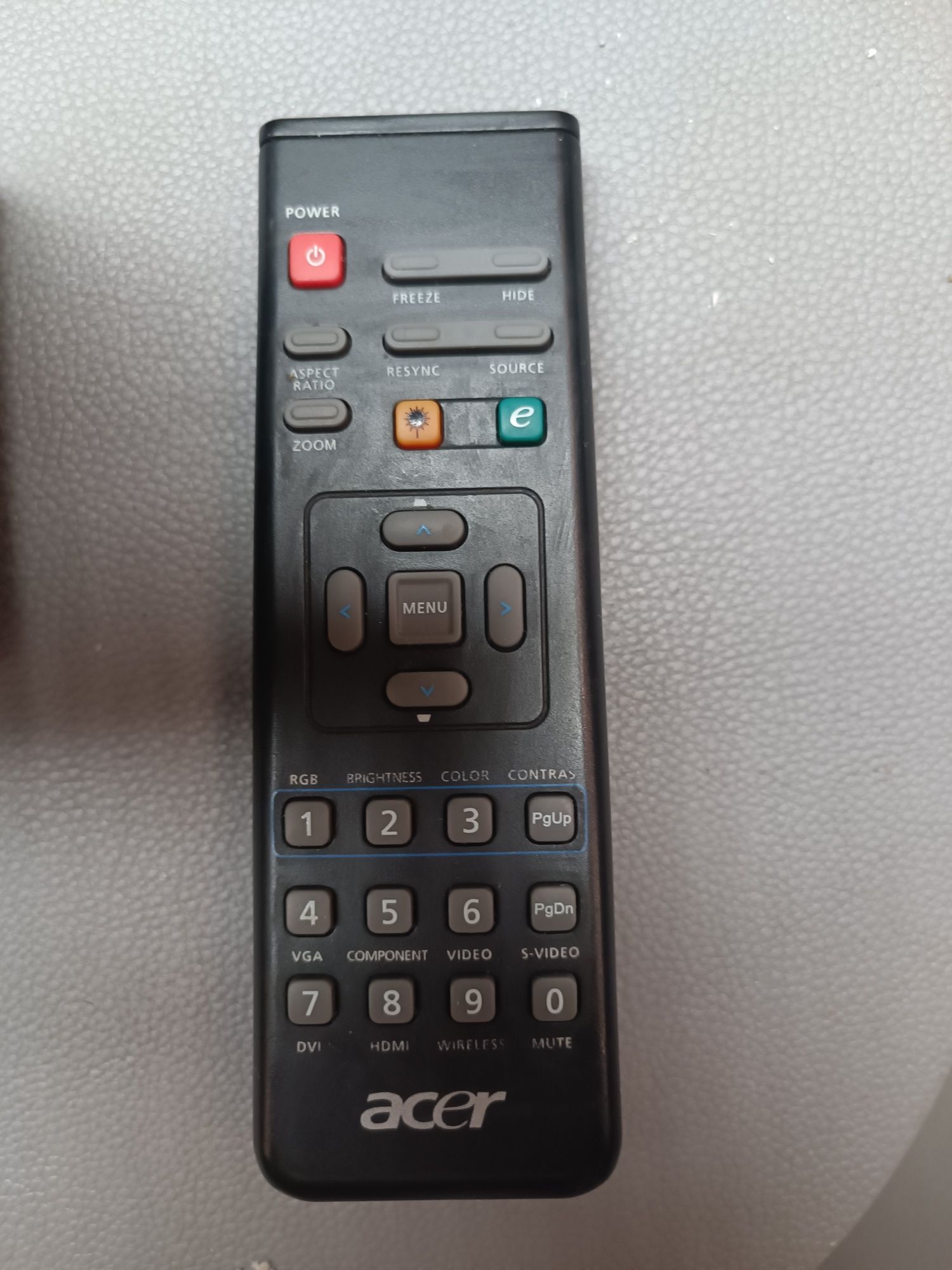 Проектор Acer P1203