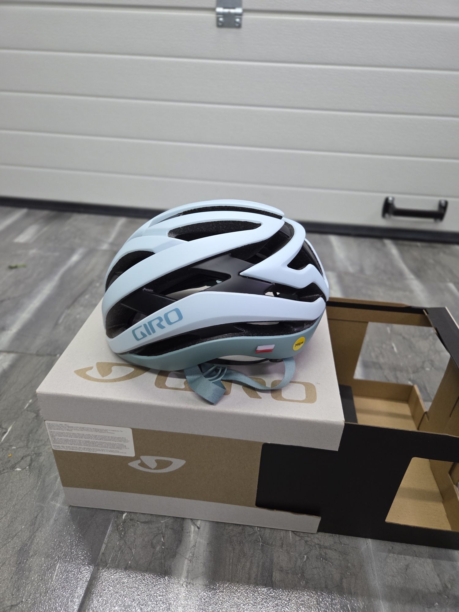 Kask rowerowy Giro Cielo mips