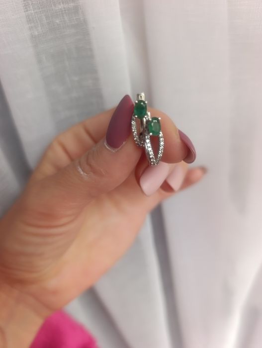 Срібний набір зі смарагдом