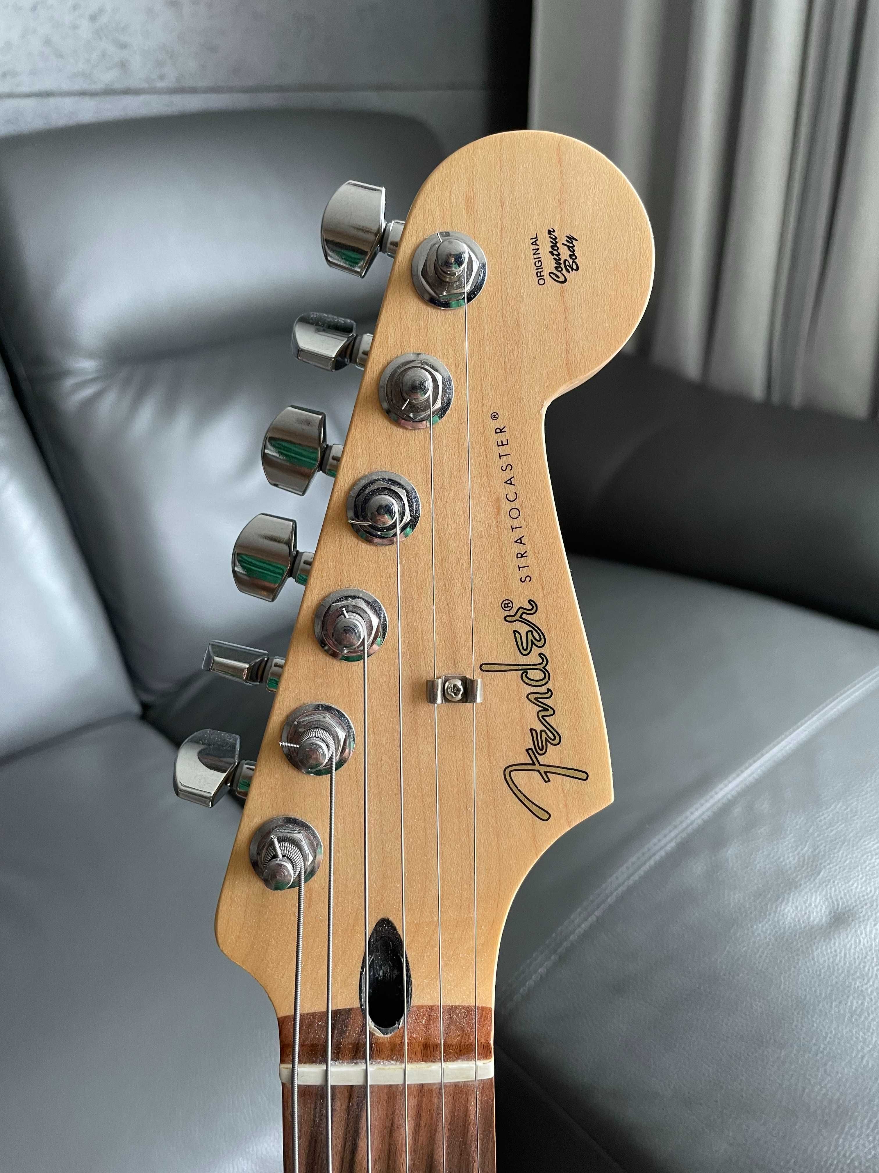 Gitara elektryczna Fender Player Stratocaster Pf Pwt
