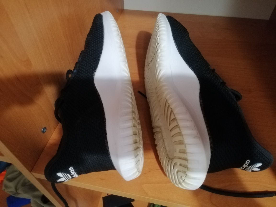 Мужские Кроссовки, Кросівки Adidas Tubular. Оригинал. 44р. 28см.