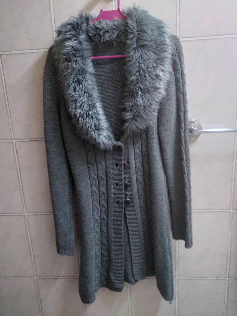 Conjunto de vestido e casaco de inverno