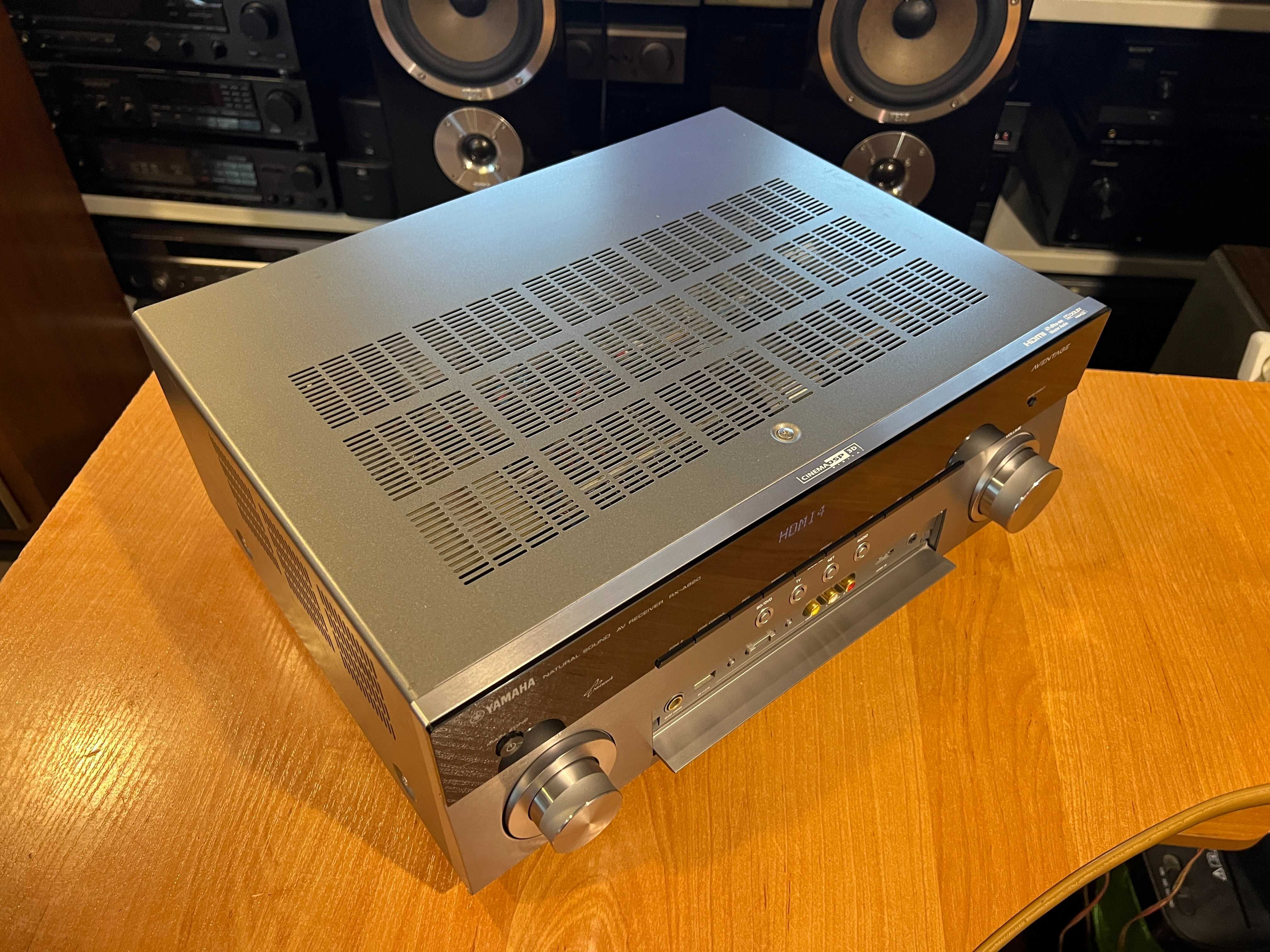 Amplituner Yamaha RX-A820 Audio Room