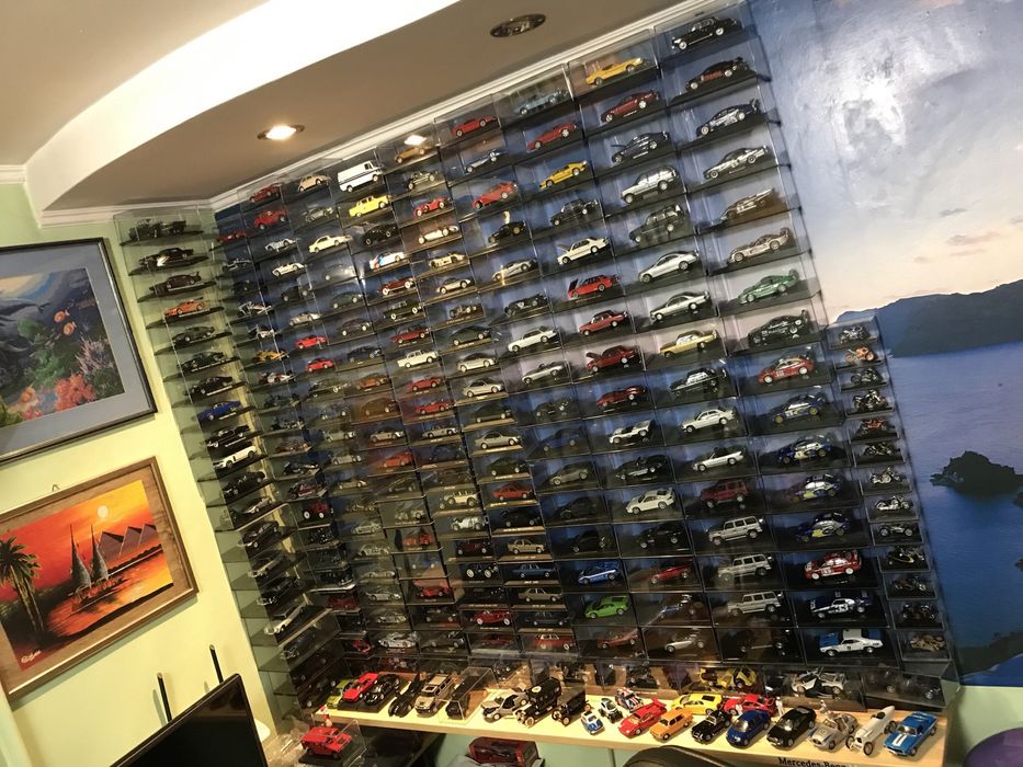 ПіД ЗАМОВЛЕННЯ 1:43 1:18 машинки модельки моделі авто mercedes tesla