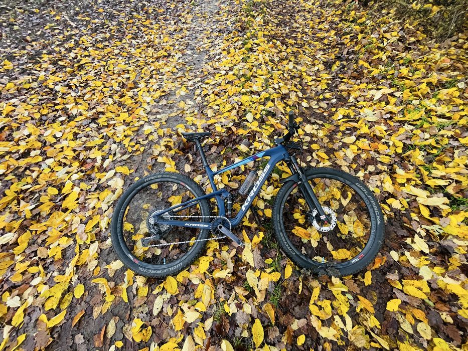 Kross Earth  / NO Limited 350