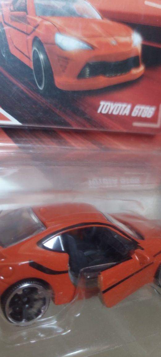 Samochód metalowy Majorette PREMIUM Cars Toyota GT86, nowe autko