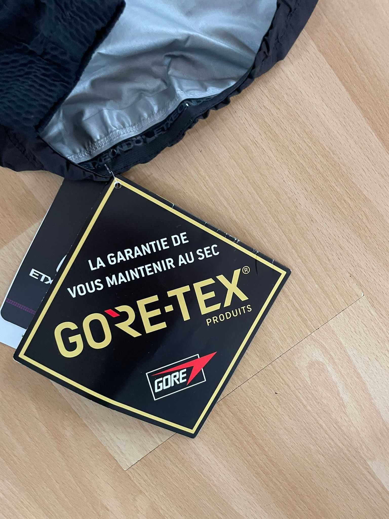 Odzież kolarska/ Kurtka ocieplana CCC Sprandi marki ETXEONDO GORE-TEX