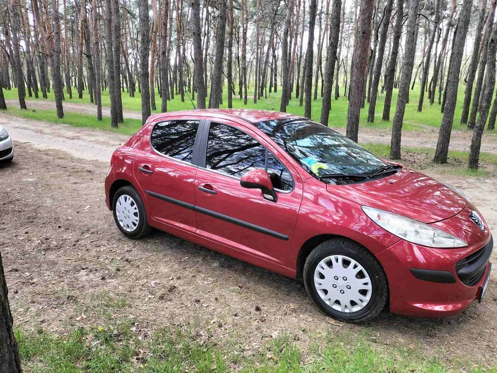 Продам Peugeot 207