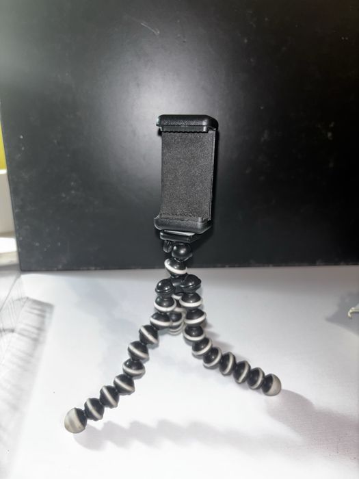 Tripé moldavel nunca usado