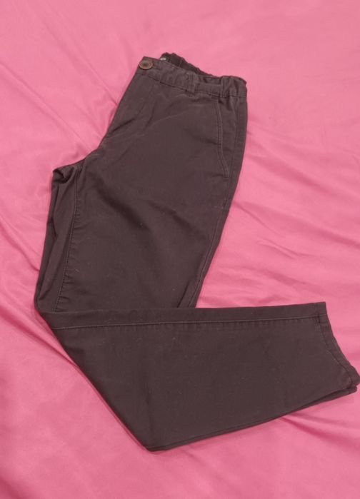 Czarne spodnie-152
