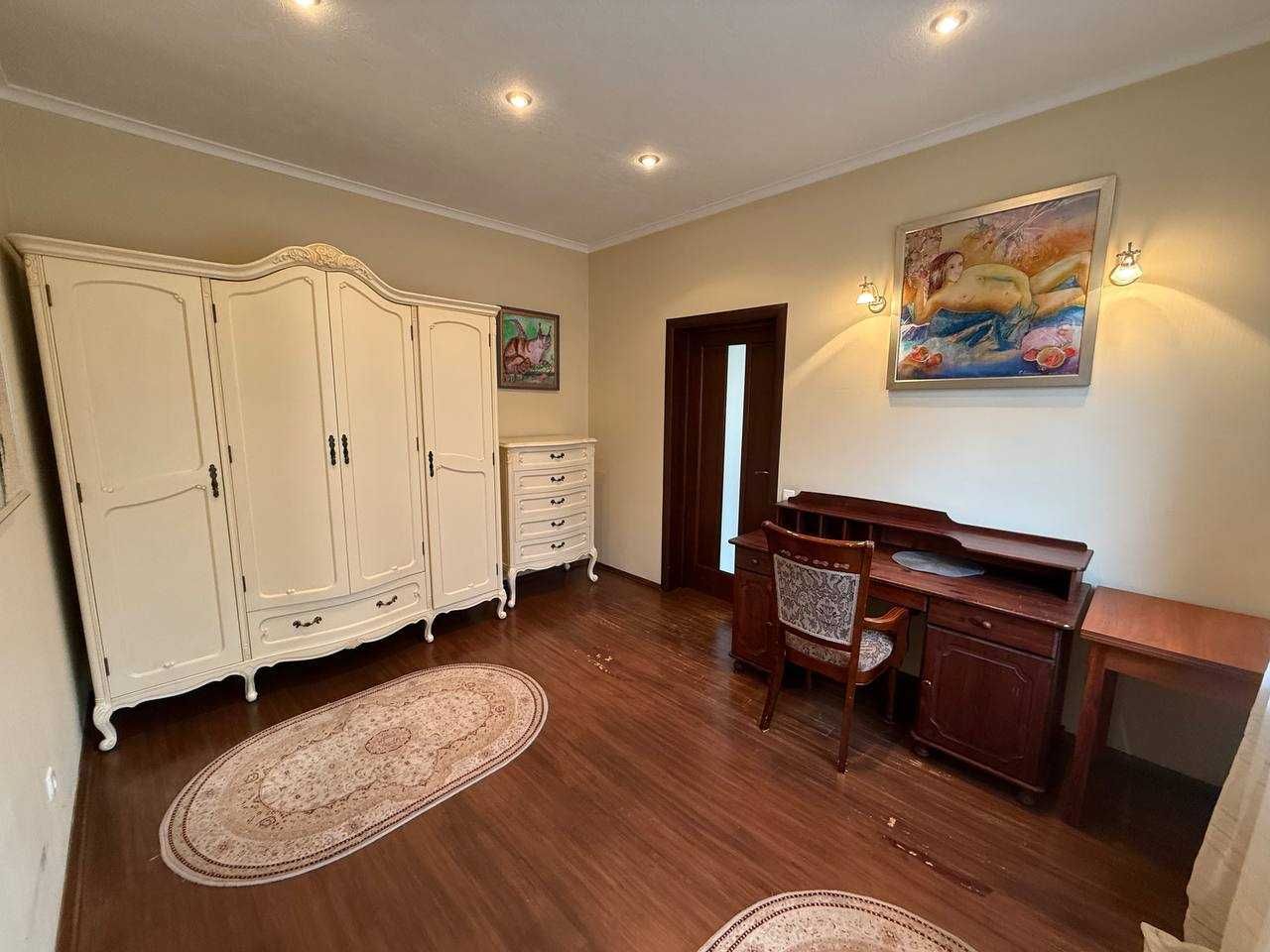 Продаж будинку 130м2, 2 кімнати, 5 соток. Камін. В оточені лісу.ID:672