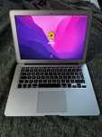 Sprzedam laptop MacBook Air