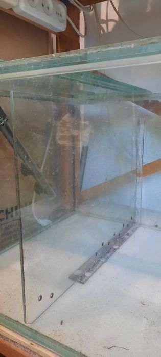 Аквариумы 60л , и 120