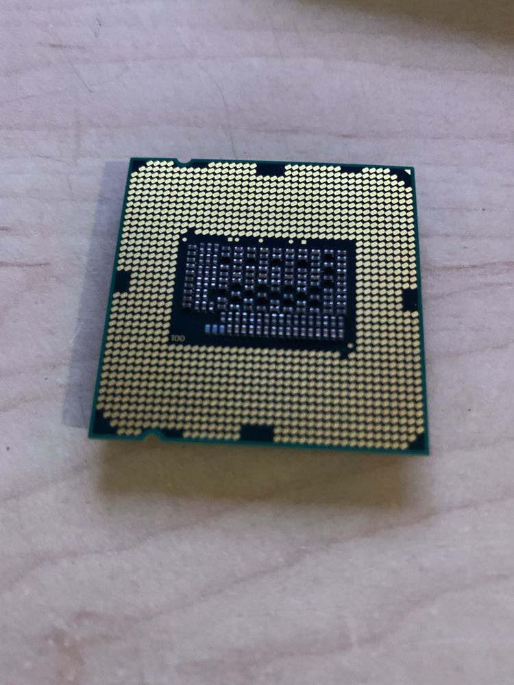 Процесор Intel core i5 2400