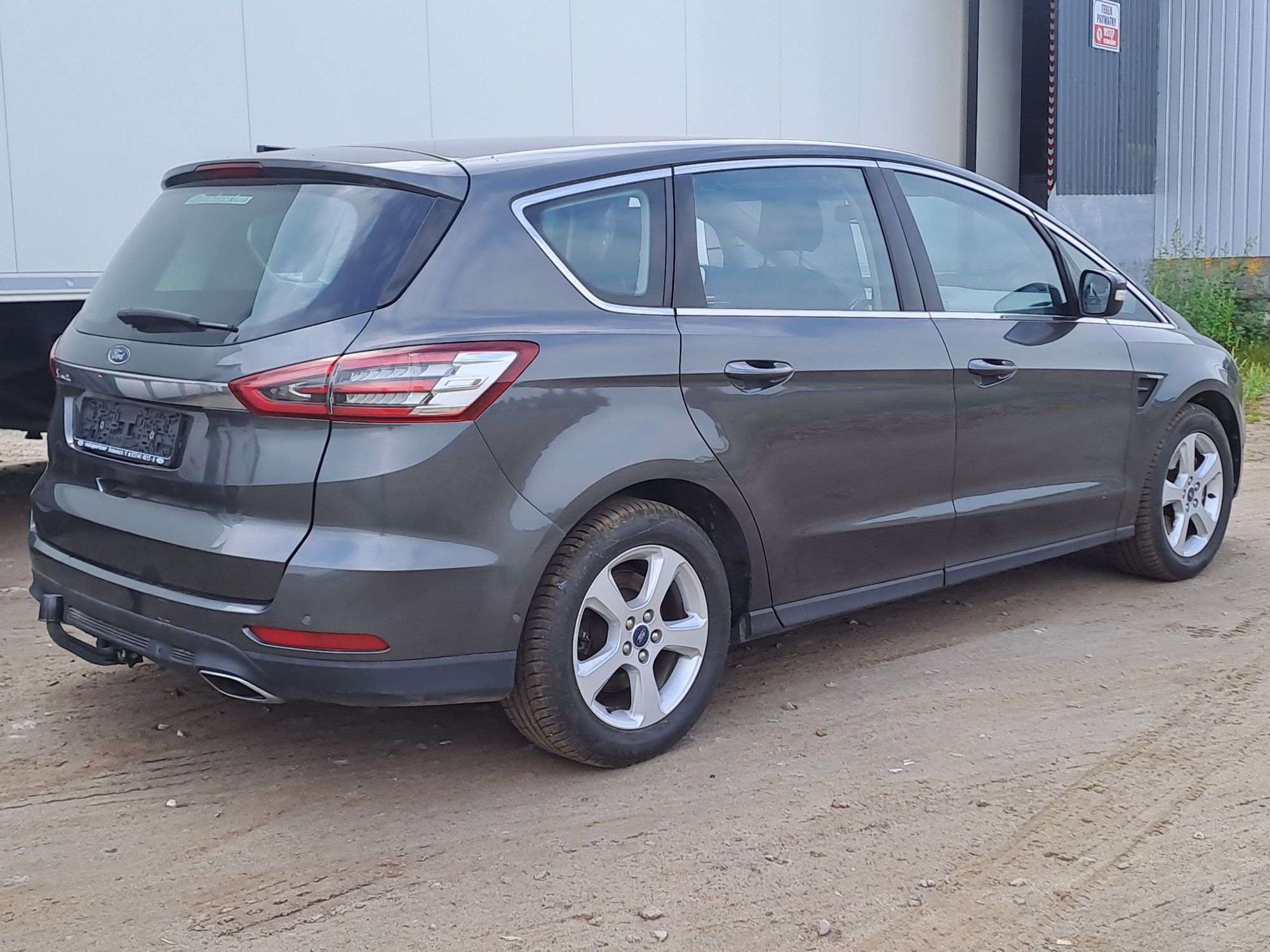 Ford S-max ! Titanium !