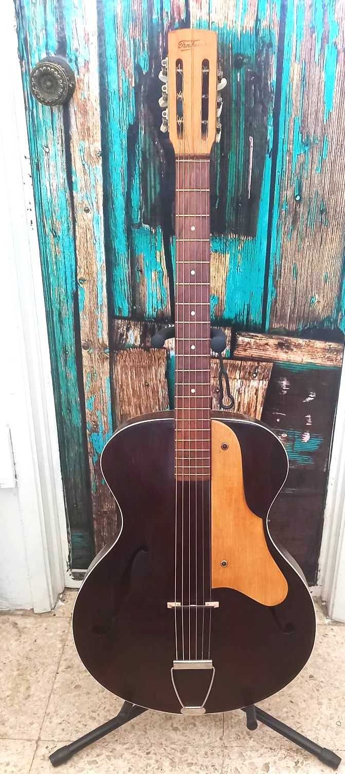 Guitarra rara Archtop 1960