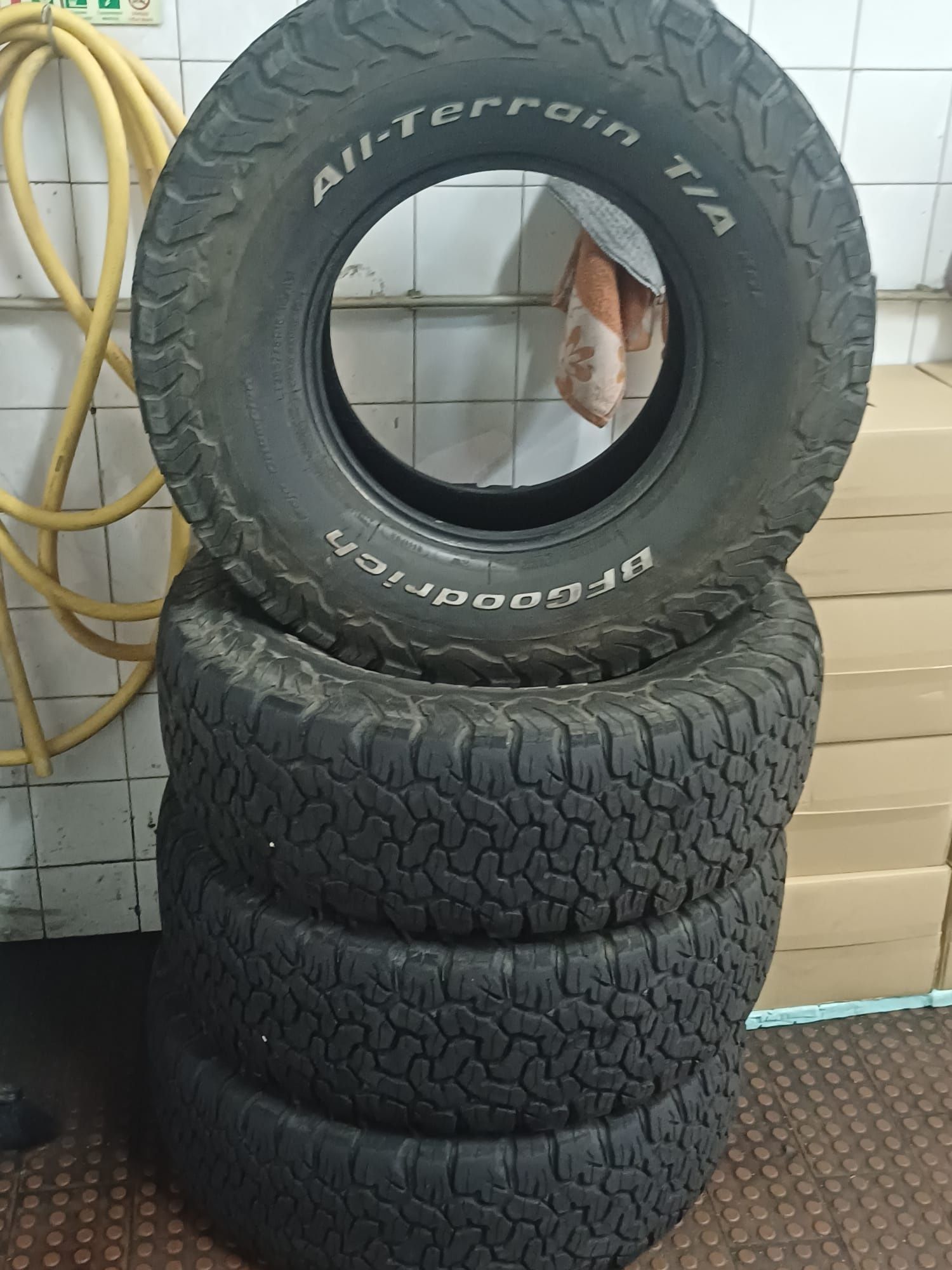 4 Pneus Bf Goodrich