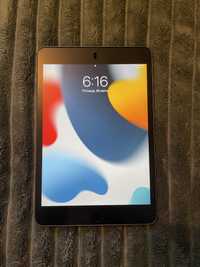 Продам iPad 4 mini