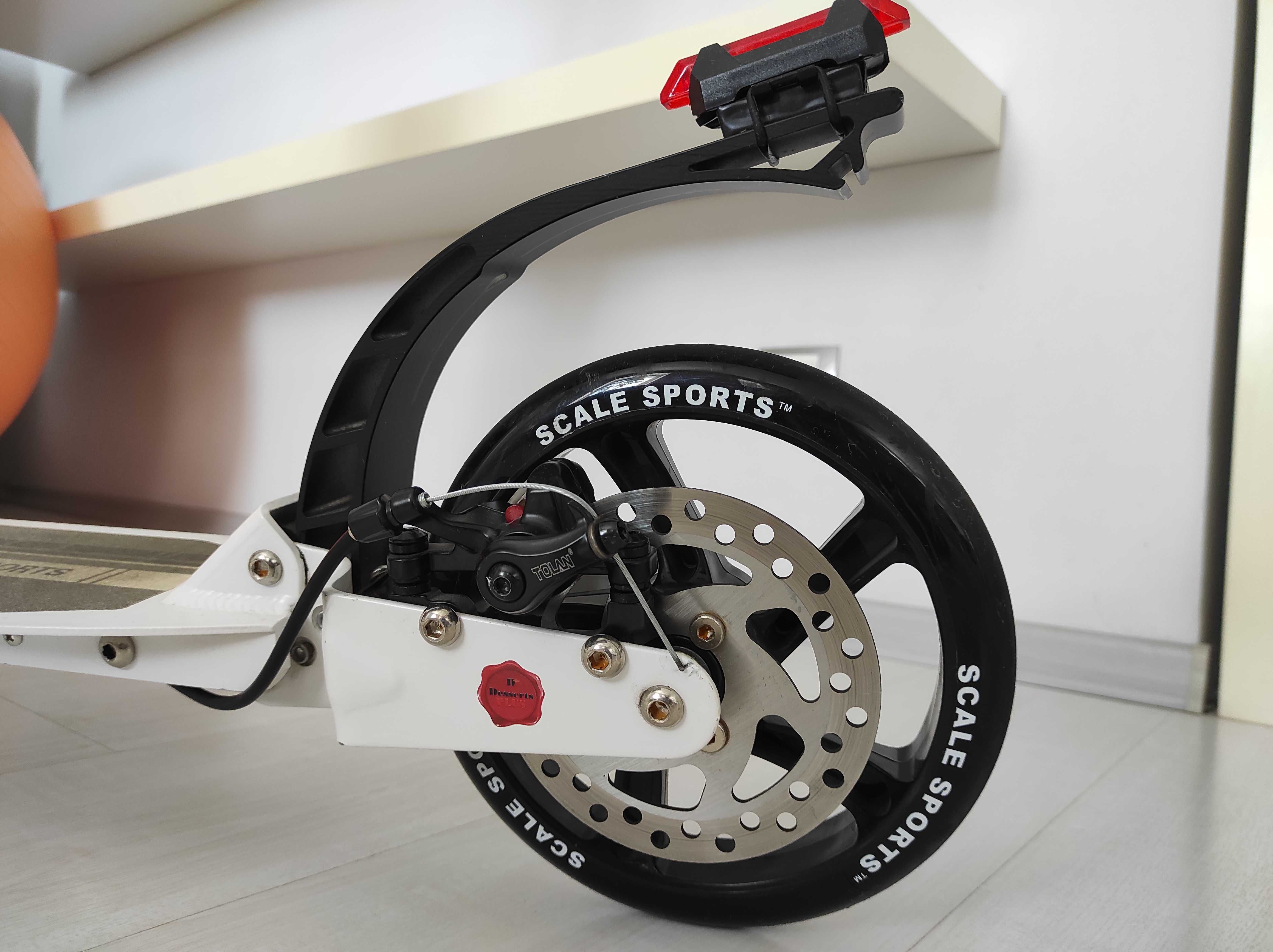 Самокат Scooter Scale Sports SS-04 (White)