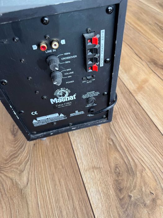 Magnat Cubus 5100A – mocny, solidny subwoofer aktywny (50 W RMS)