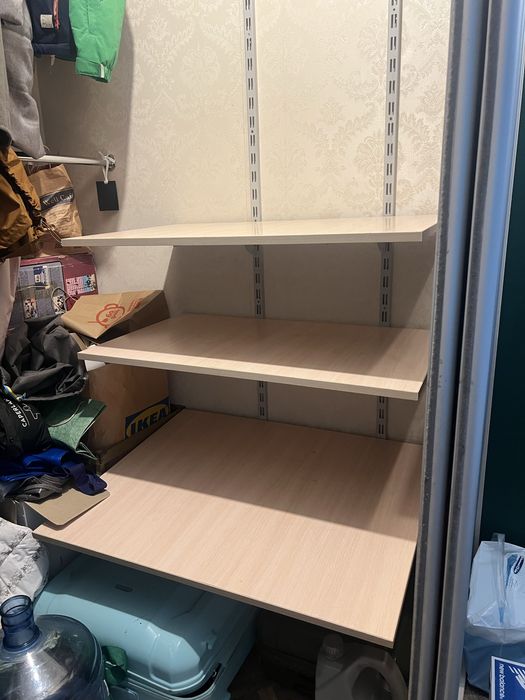 стелаж настінний великі полиці з кріпленням