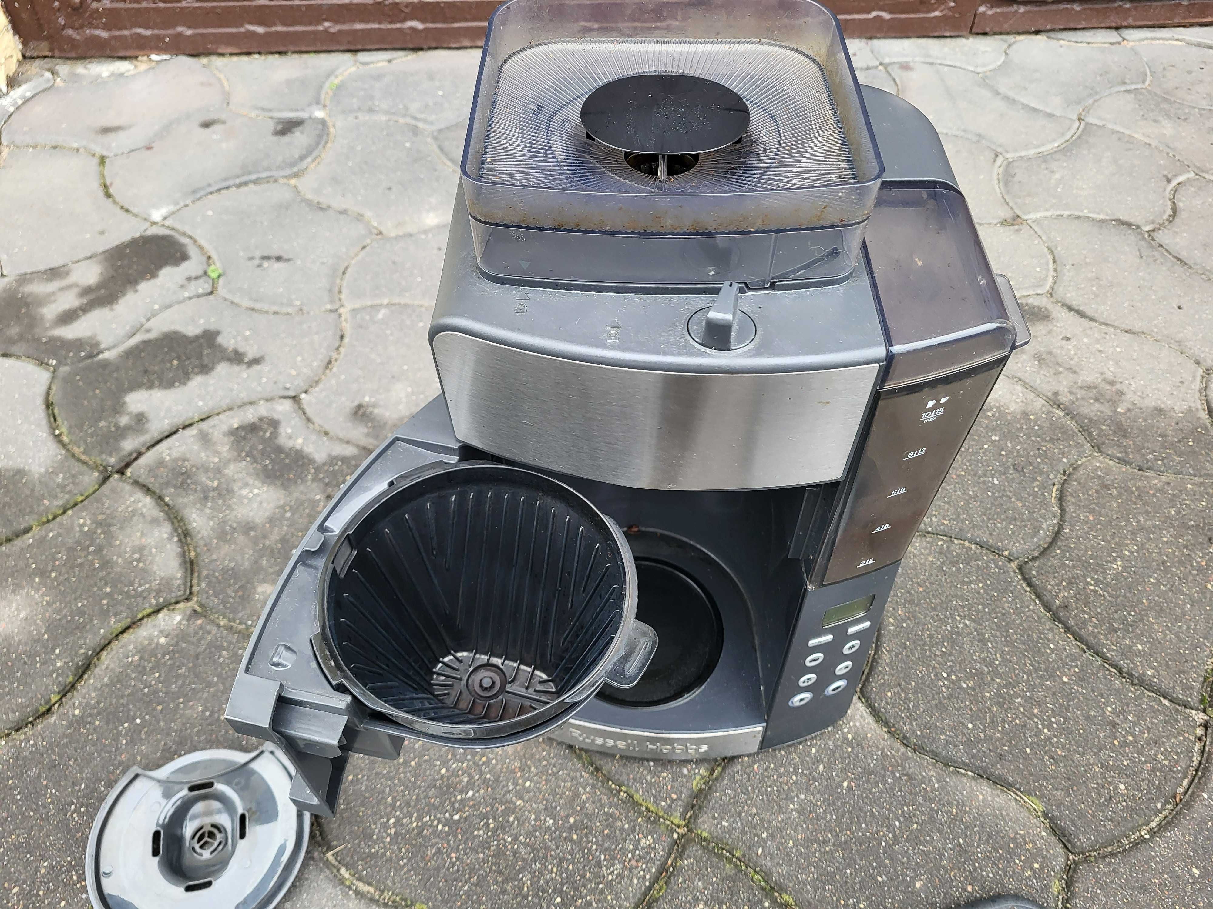 Ekspres do kawy z filtrem Russle Hobbs 25610