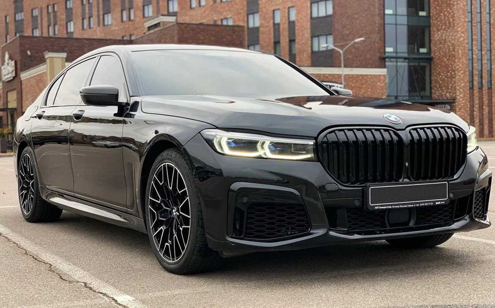 BMW 750 LI аренда с водителем прокат без водителя