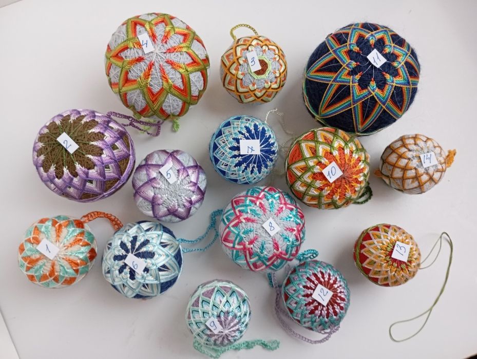 На Подарунок ручна вишивка японські шари кульки темарі, брошки в стилі