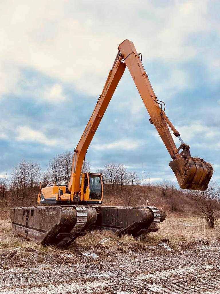 Koparka pływająca 32m long staw torf bagno błotniak odmulanie