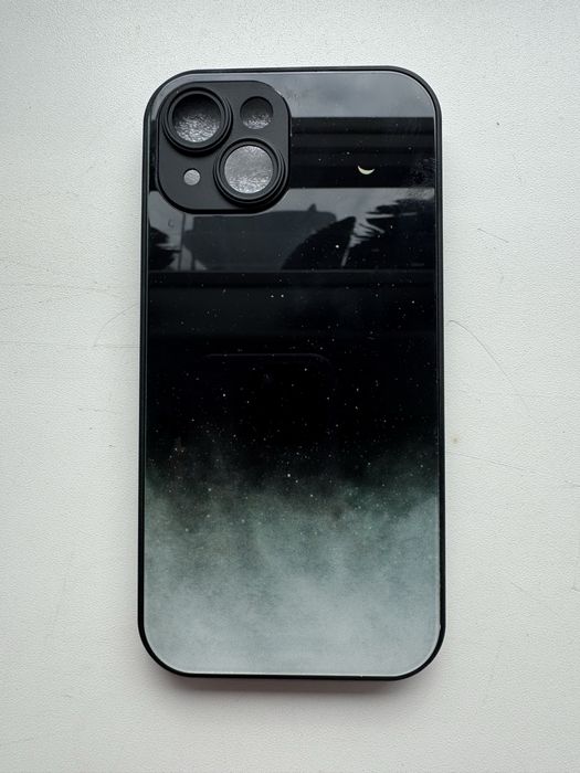 Чохли на Айфон 15