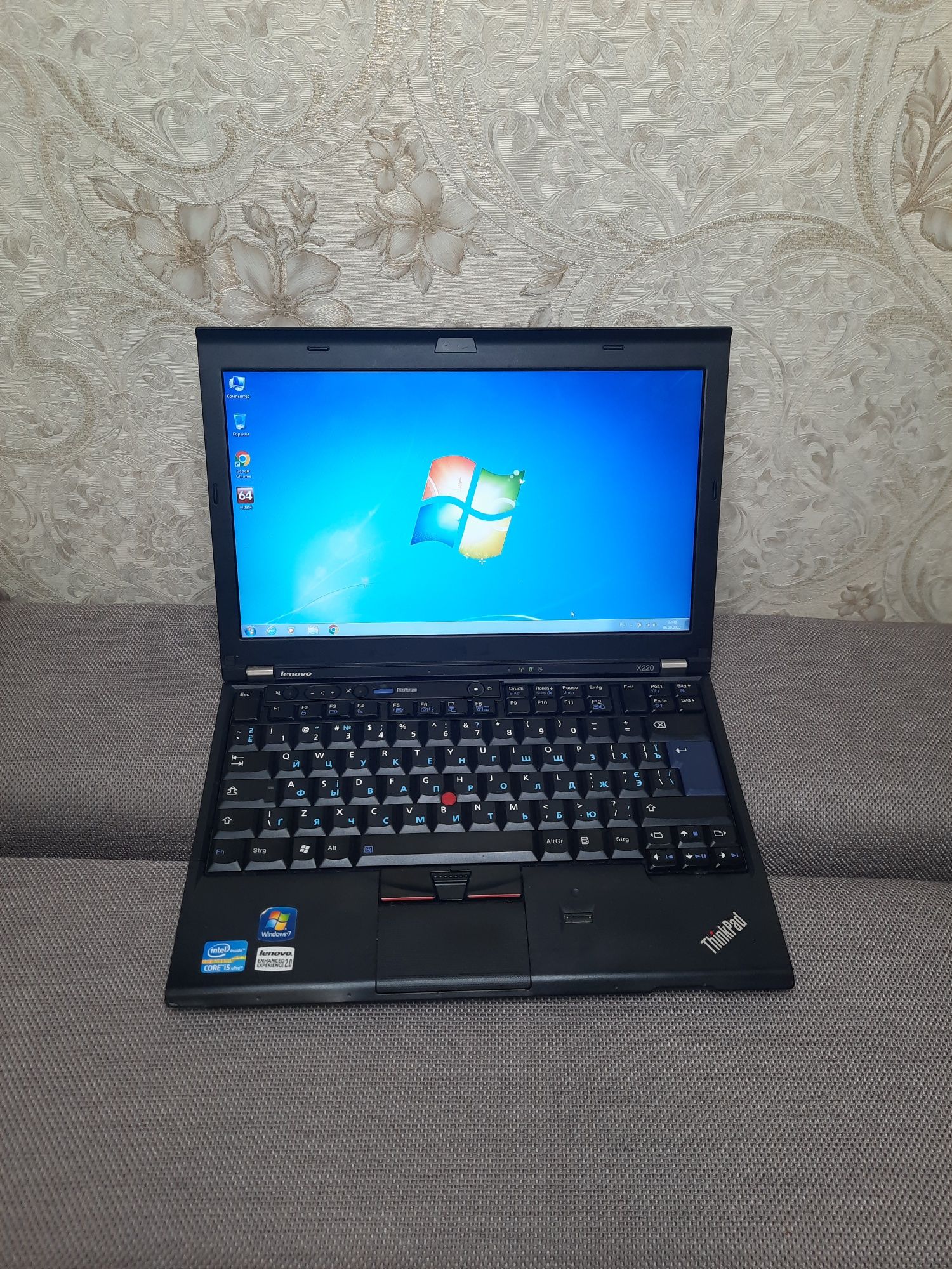 Ноутбук  Lenovo ThinkPad X220*/ і5-2520М/ 4 Gb/ 320 Gb/ БатареяНова