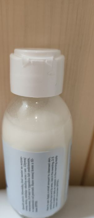 Mohani mleczna esencja tonizująca