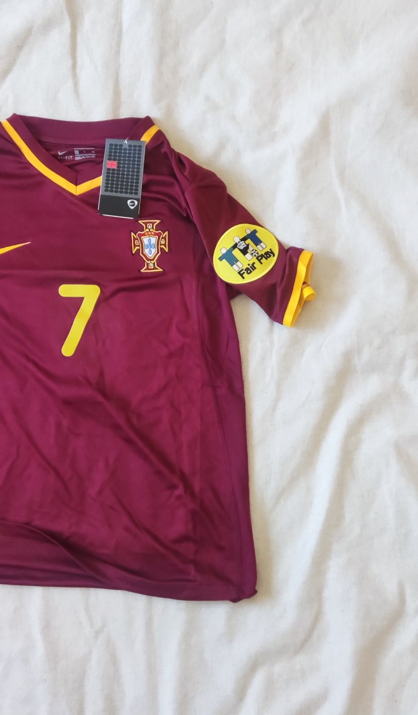 Camisola Luís Figo #7 Portugal – Edição Euro 2000